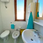 Paradise Flat 48-49 - View, Garden & Parking - 200m