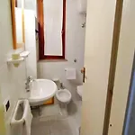 Paradise Flat - View, Garden&parking Apartment