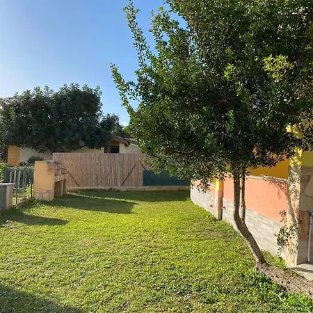 Paradise Flat - View, Garden & Parking *